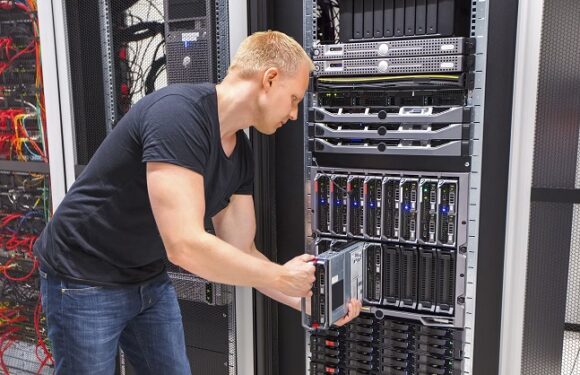 Exploring the Differences Between Blade, Rack, and Tower Servers